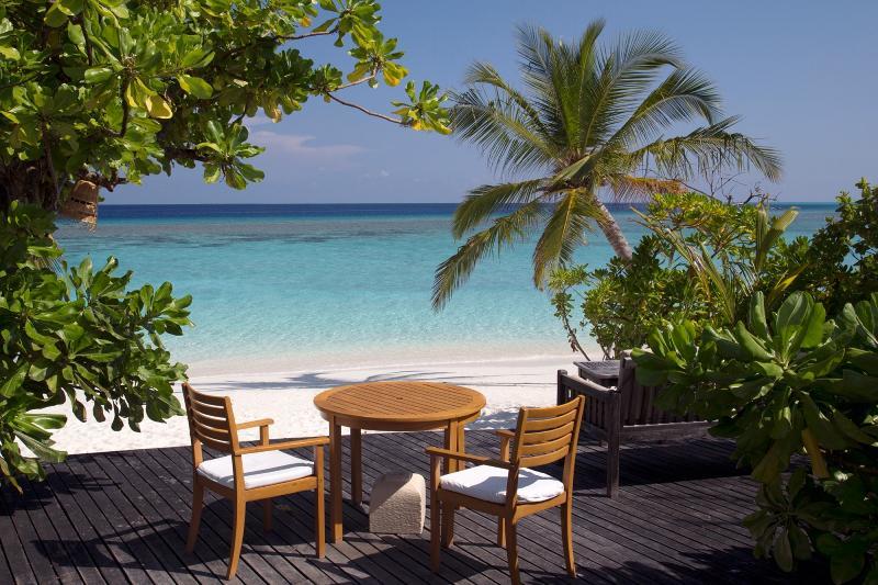 Coco Palm Dhuni Kolhu - 20 Percent Off Roundtrip Seaplane For From 1 To 30 September 2025 Курортный комплекс